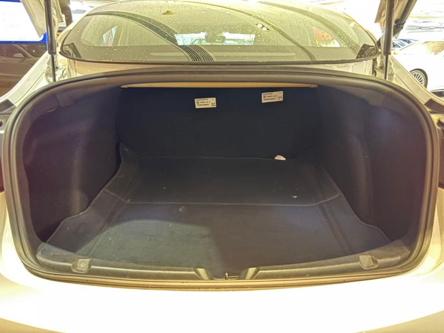 Model 3 SR Plus - Image 6